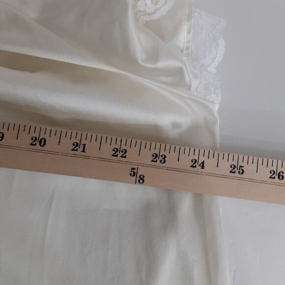 Vintage 80s Satin Lace Slip Dress Nightgown Cream Sleep Dress Scoop Neck Nightie - Picture 10 of 11